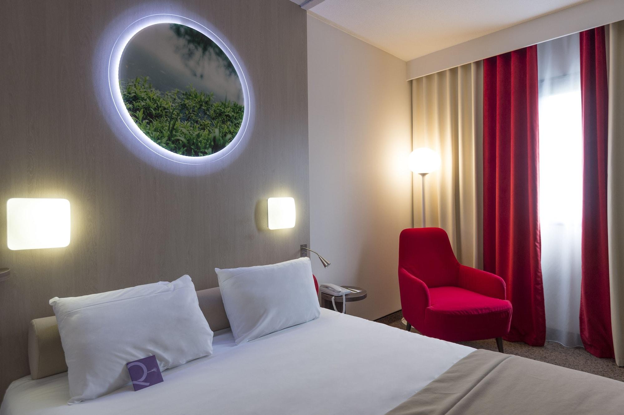 Mercure Marais Poitevin Hotel 4*